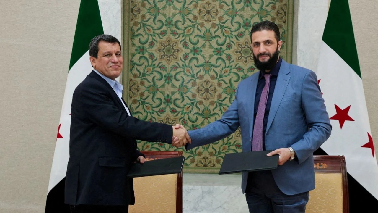 SDG feshedildi, Mazlum Abdi’ye yeni görev: Ahmed El Şara’nın danışmanı oldu