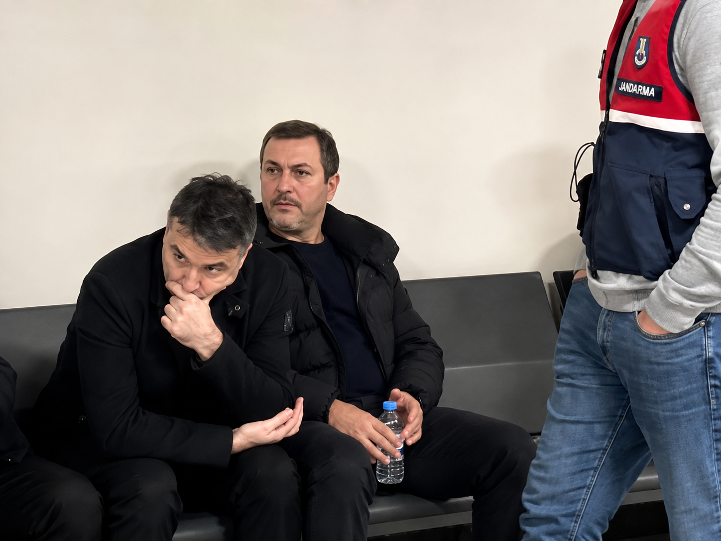 Mehmet Akif Ersoy’a tahliye tuzağı: 4 şüpheli yakalandı