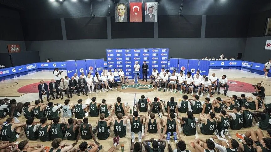 Genç yetenekler NBA yolu için İstanbul'da eğitim aldı