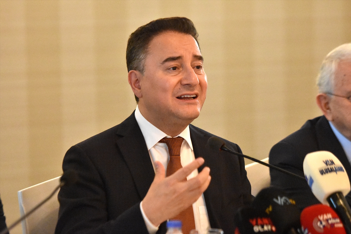 Ali Babacan: Terörsüz bir Türkiye için gayretlerimizi sürdüreceğiz