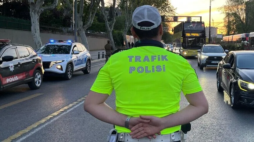 İstanbul'da Zafer Bayramı nedeniyle bazı yollar kapatıldı