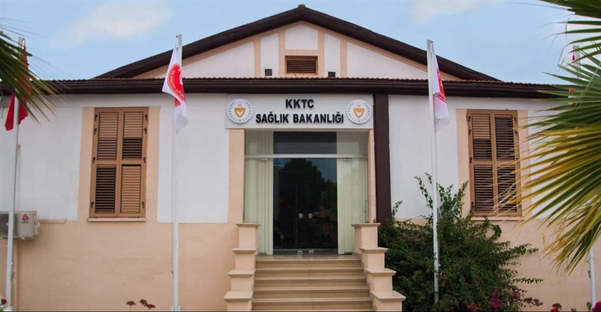 KKTC Sağlık Bakanlığı'ndan Girne'deki gemi bilgisi