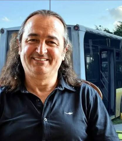 Göksel Aksoy, İzmir'de defnedildi
