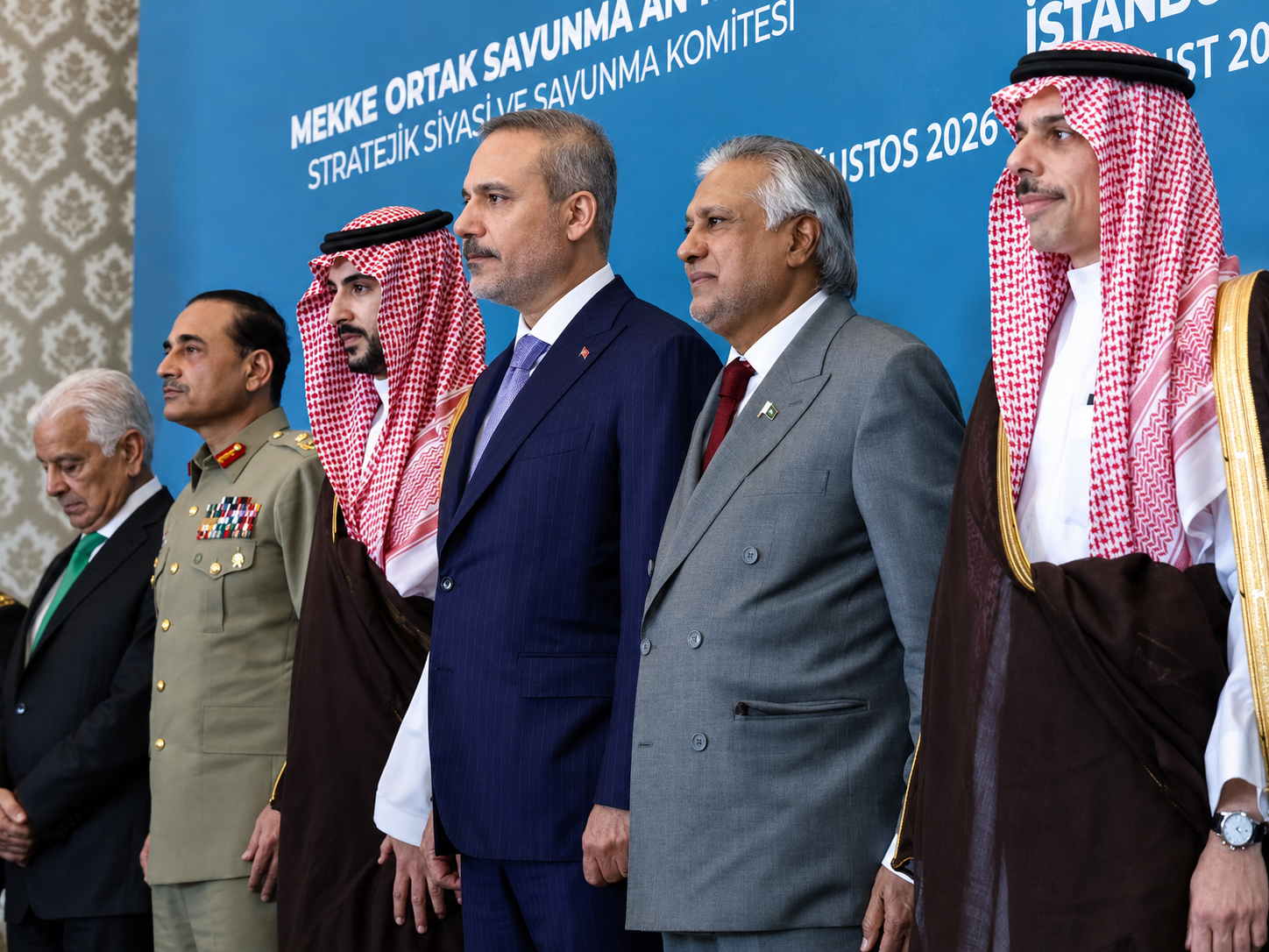 İstanbul’da tarihi buluşma: Üç ülkeden ortak savunma adımı