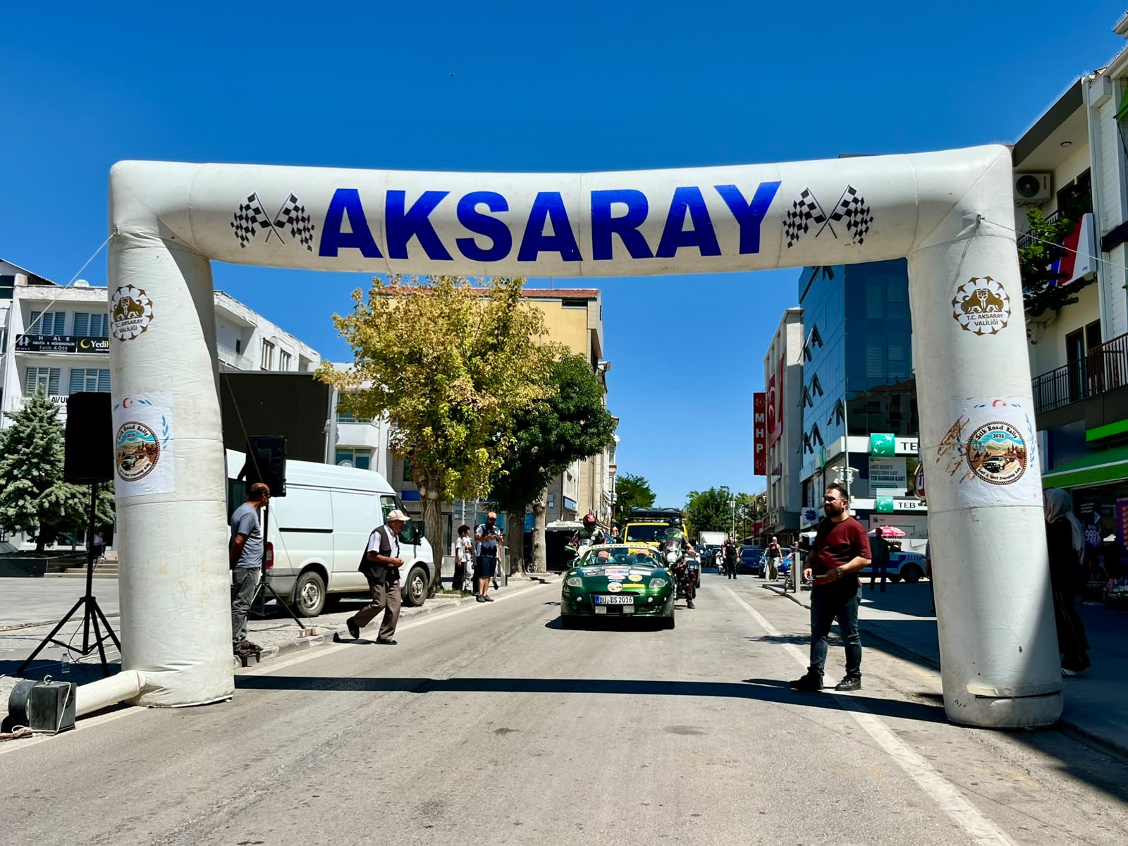 TÜVTÜRK destekli Anadolu Dostluk Rallisi'nde sosyal projelere katkı