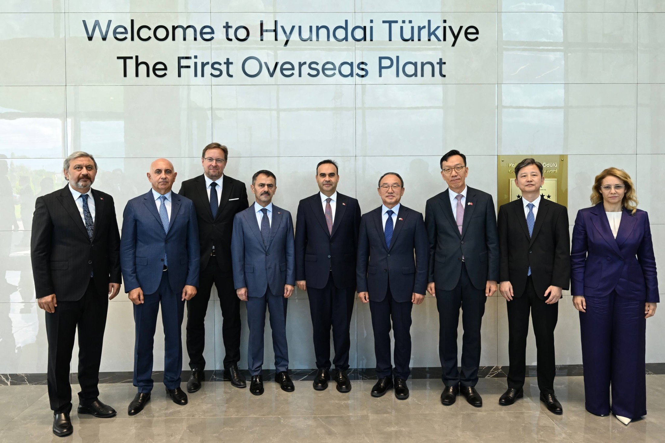 Kocaeli'de Hyundai IONIQ 3'ün seri üretimi başladı