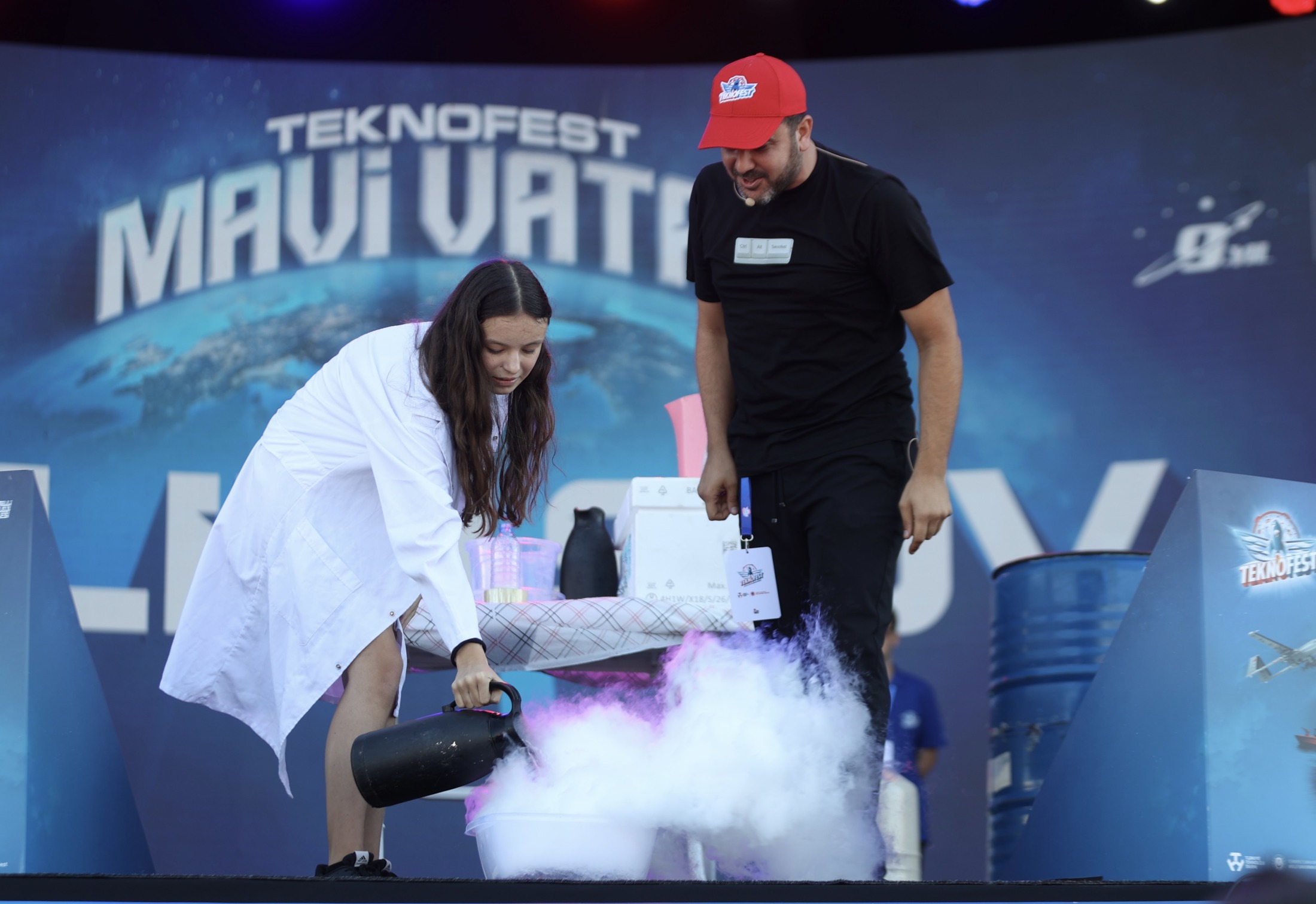 Çocuklar bilimle buluşuyor: Teknofest Mavi Vatan etkinliği başladı