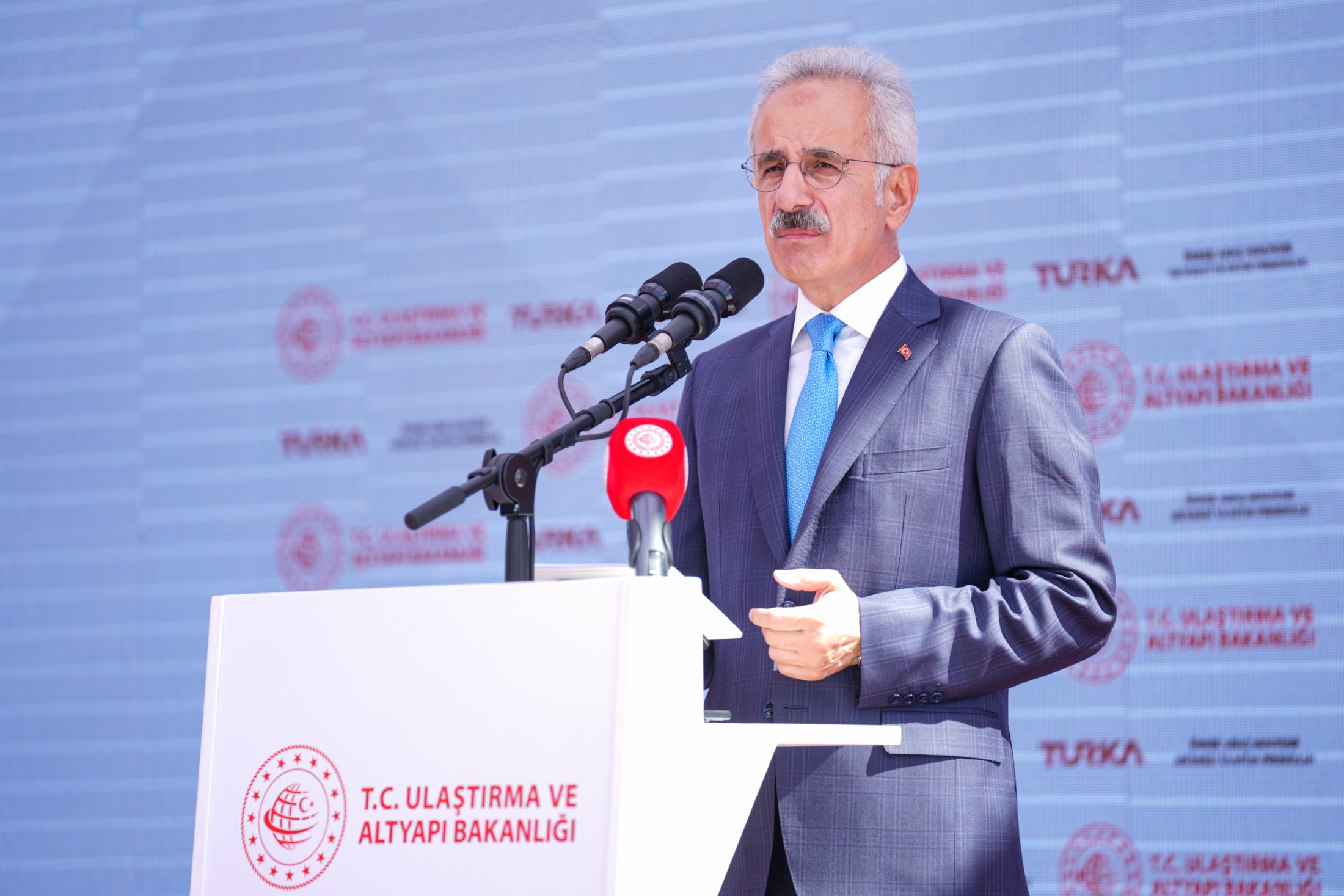 Yapay zeka ile donatılan muayene merkezi hizmete başladı