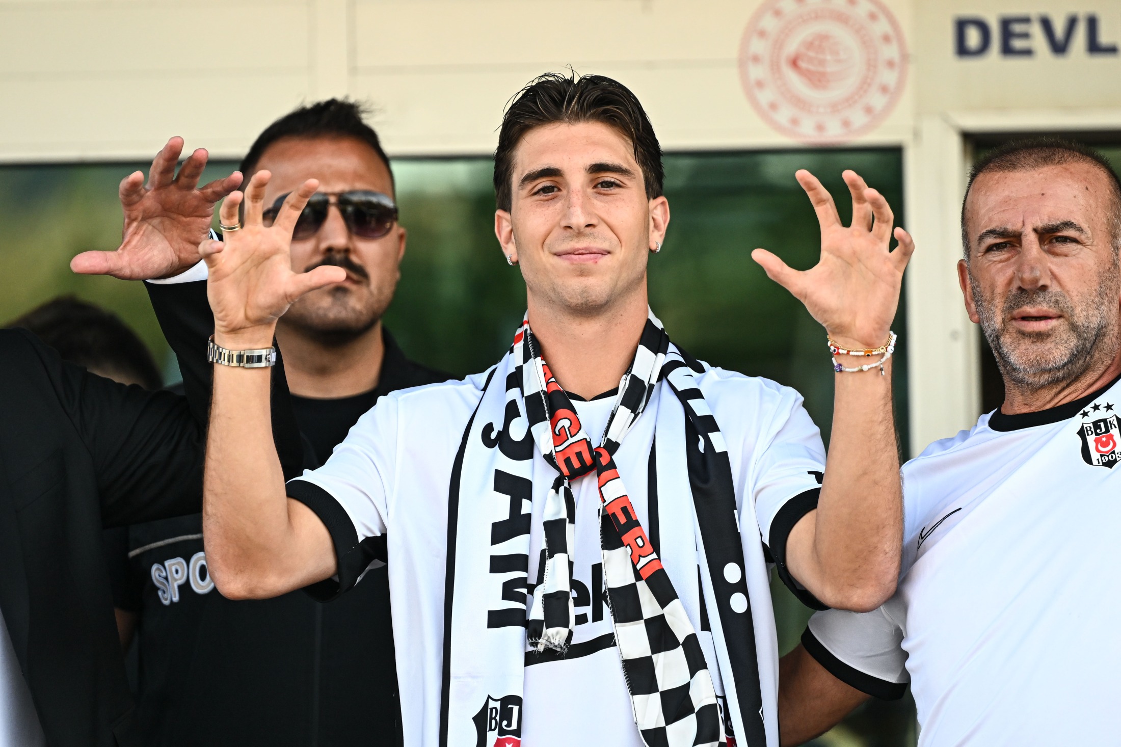 Fabio Miretti, Beşiktaş için İstanbul'a geldi