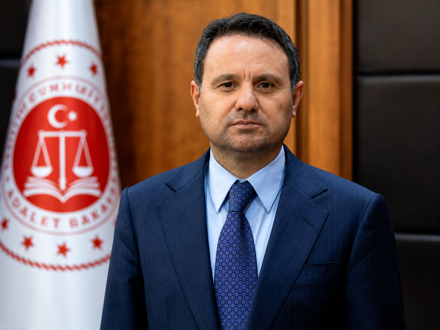135 Alo Adalet hattı başladı: Uzun süren dosyalara takip