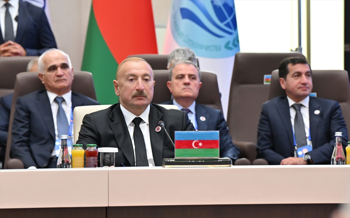 Aliyev’den Güney Kafkasya mesajı: Barış bölgesine dönüşüyor