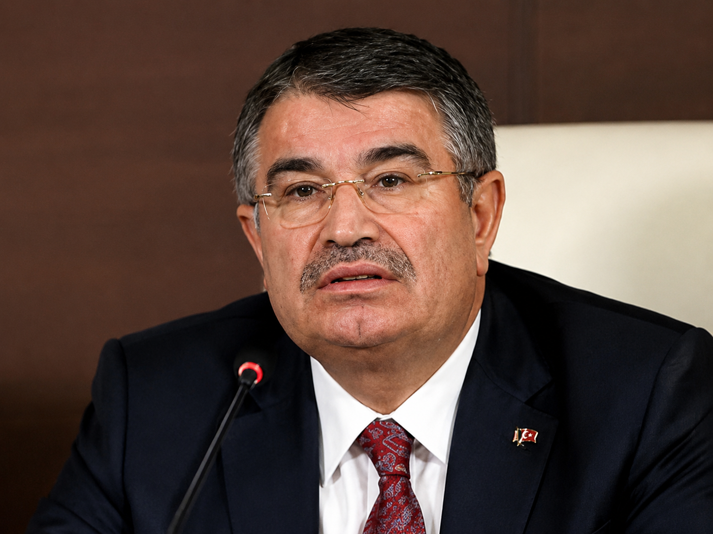Eski Bakan Şahin, Alihan Kuriş soruşturmasında adliyede