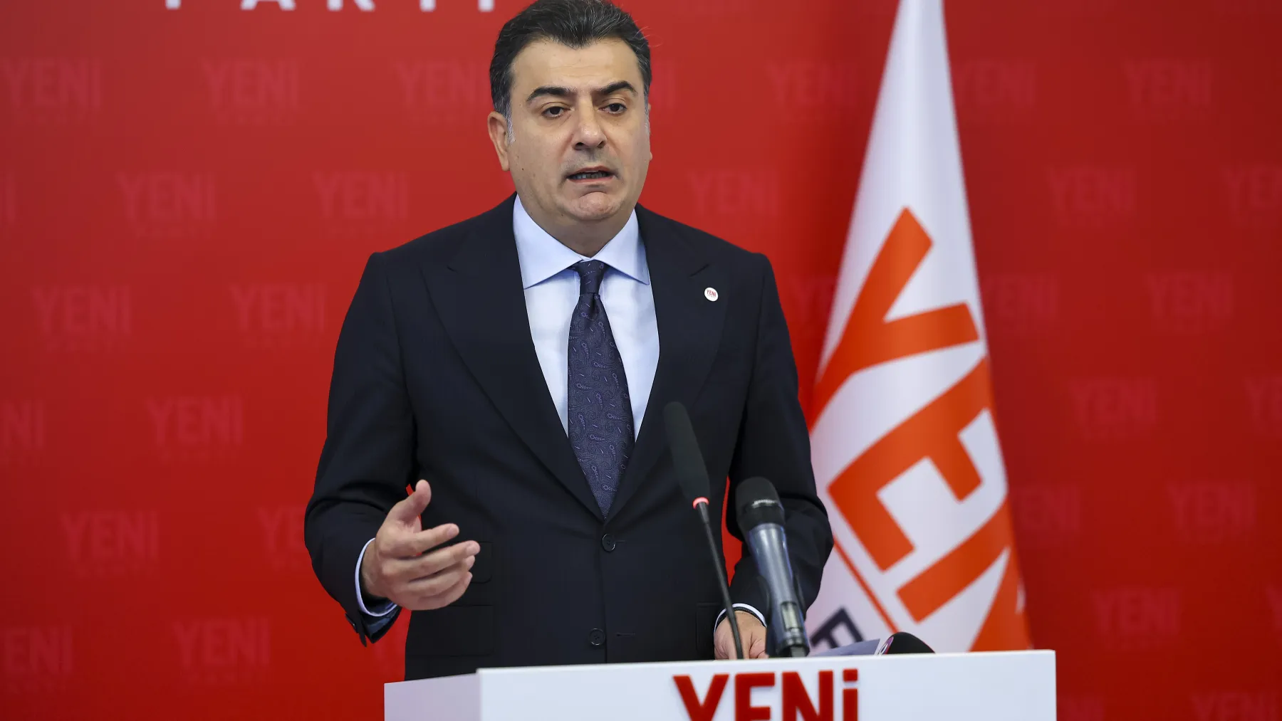Zeynel Emre açıkladı: Yeni Parti 598 bin üyeye ulaştı