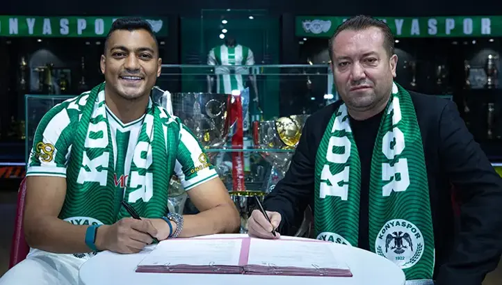 Süper Lig'e geri döndü! Mostafa Mohamed Konyaspor'da