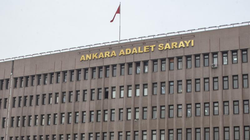 Eski Bakan Şahin için yurt dışı yasağı talebi