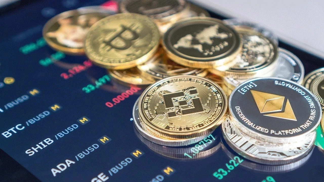 Trump’ın İran hamlesi Bitcoin’i 77 bin doların altına itti