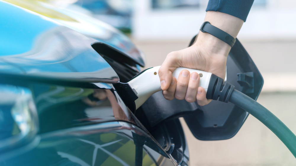 Türkiye’de elektrikli otomobil satışları 105 bini geçti