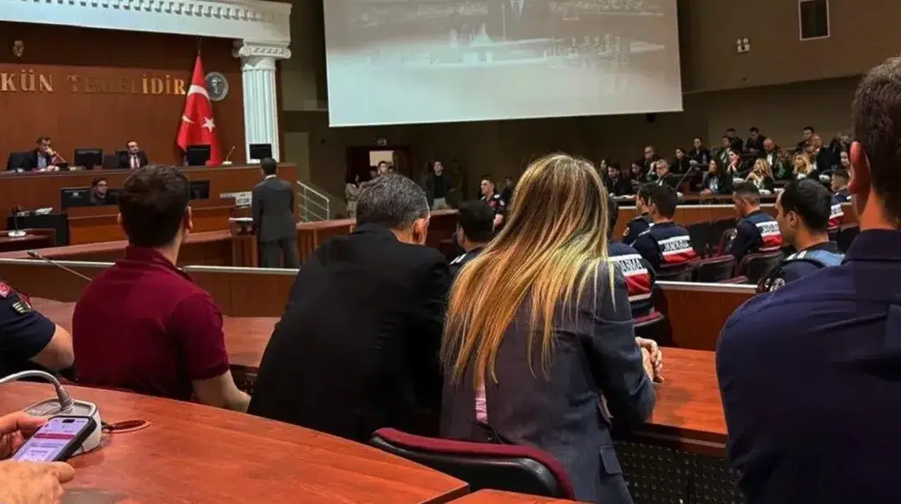 İmamoğlu davasında yeni perde: 74. duruşma başladı