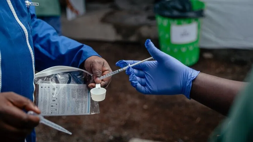 Ebola kabusu büyüyor: Ölü sayısı 3 bini aştı