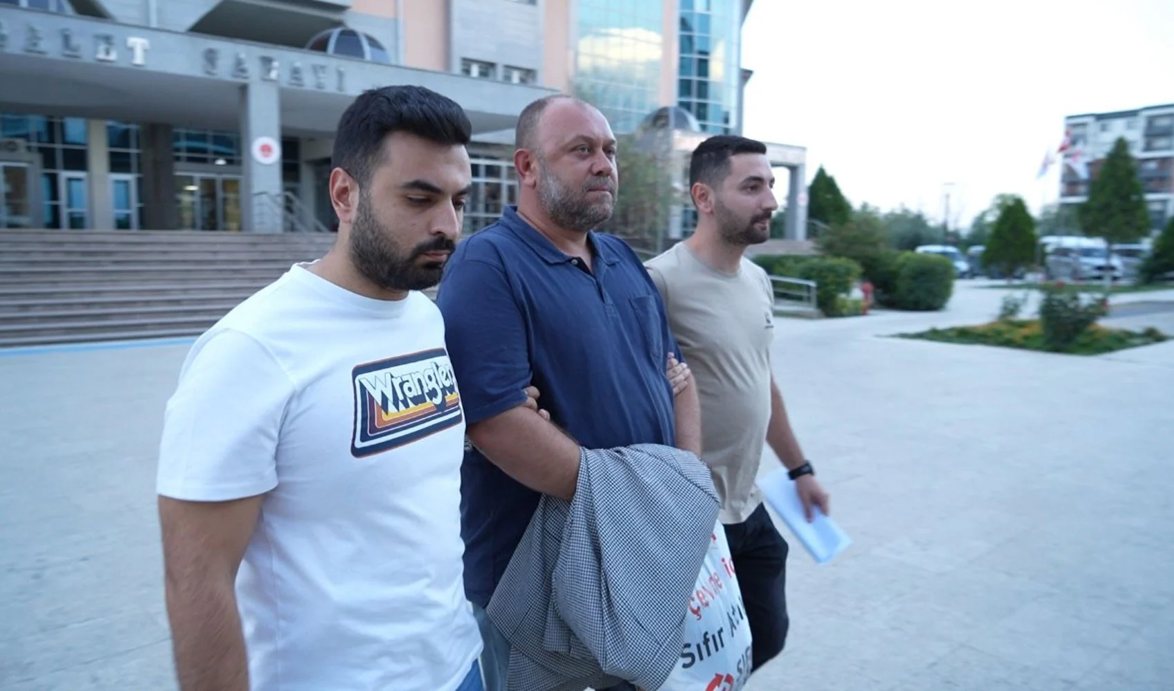 200 bin euro rüşvet istediği iddia edilmişti: CHP’li Belediye Meclis Üyesi Engin Yağcılar tutuklandı
