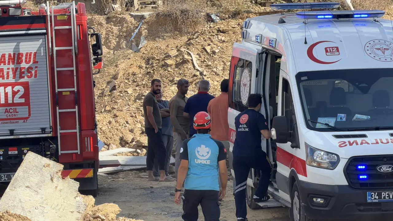 Başakşehir’de korkutan göçük: 1 işçi aranıyor