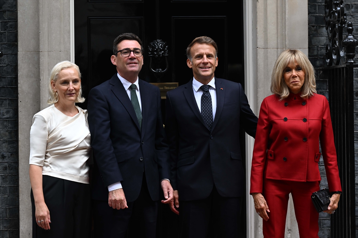 Başbakan Burnham, Macron'u 10 Numara'da ağırladı