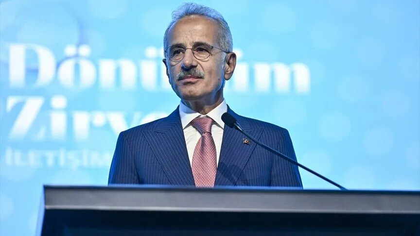 Uraloğlu açıkladı: Elektrikli araç sayısı 450 bini aştı