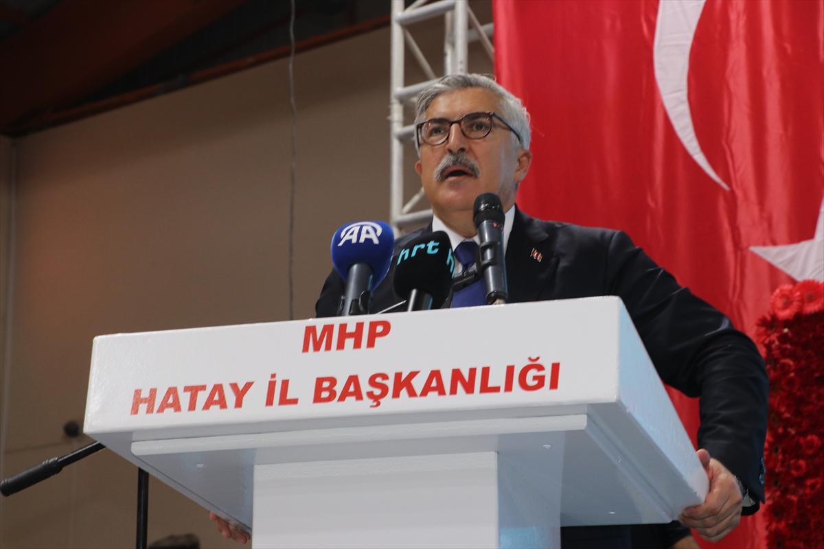 AK Parti'li Yayman MHP Hatay il kongresinde konuştu