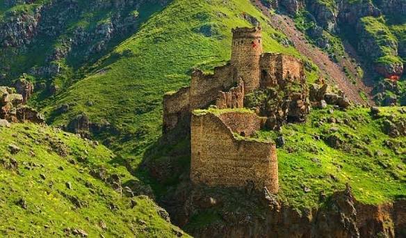 Şeytan Kalesi’nde gökkuşağı şöleni
