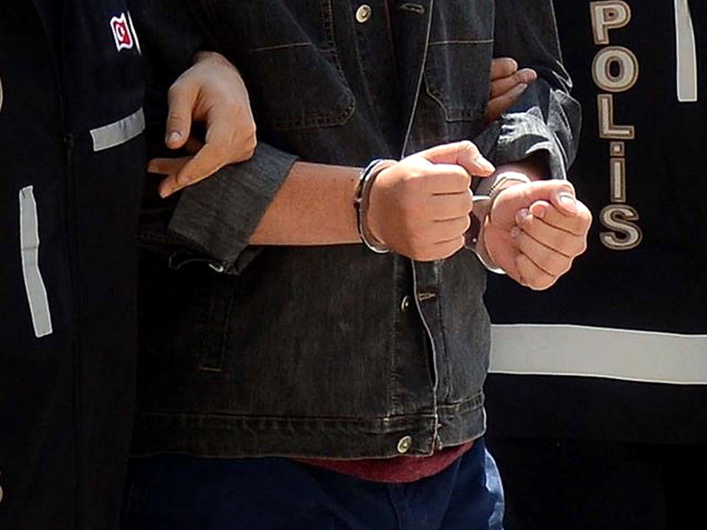 Uyuşturucuyu kümese gizledi, 12 yıl 11 ay hapis aldı
