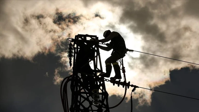 İstanbul'da 24 ilçeyi kapsayan elektrik kesintisi: Bazı bölgelerde 9 saat sürecek