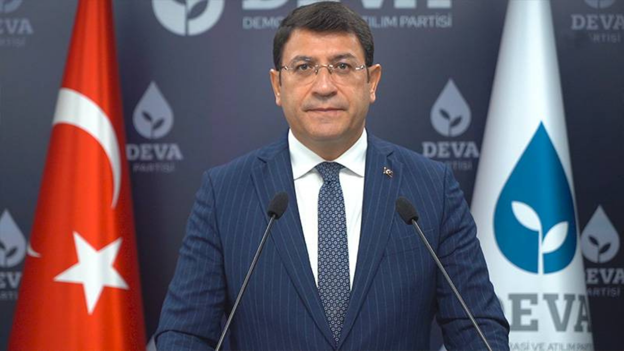DEVA'lı Şahin’den eğitim maliyeti tepkisi: Bir lise öğrencisinin masrafı 81 bin lirayı aştı