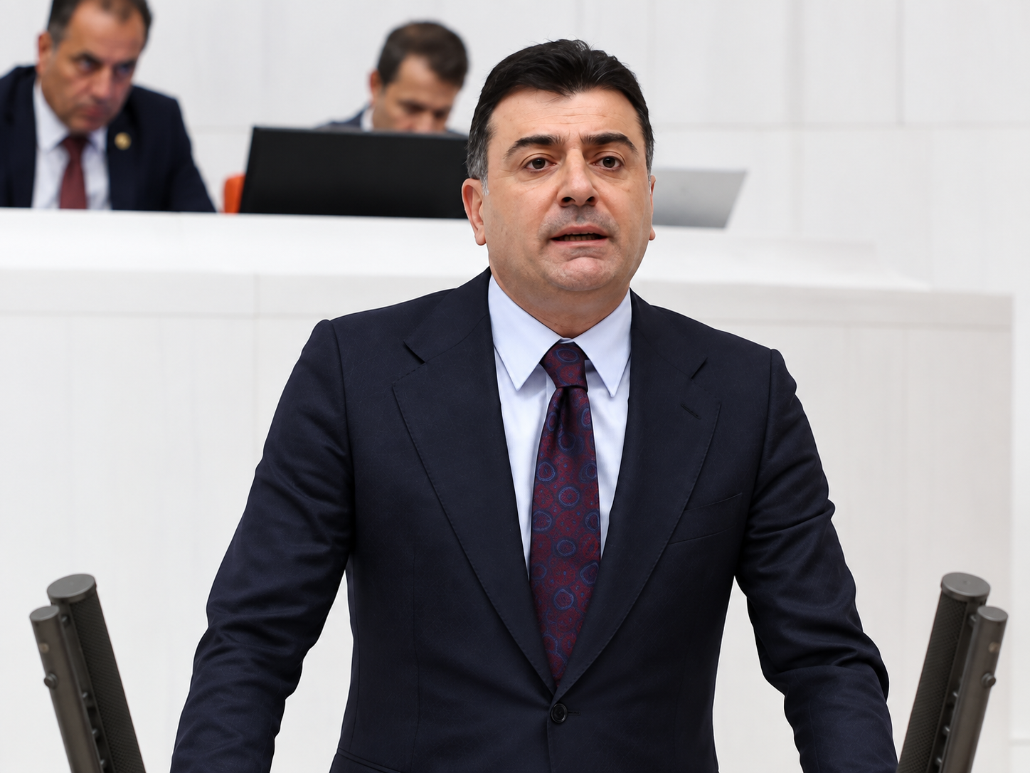 Zeynel Emre’den Üsküdar çıkışı: “Anayasal düzen ortadan kaldırıldı”