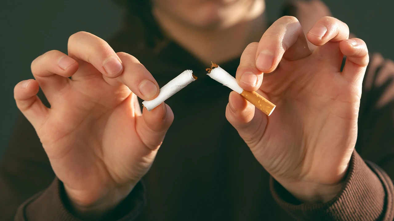 Sigaraya adım adım yasak geliyor! 2040 hedefi dikkat çekti