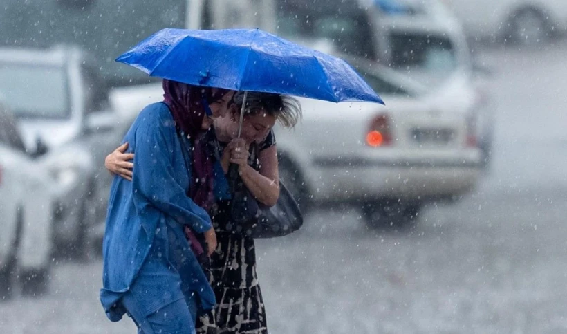 Meteoroloji tarih verdi! Sağanak ve sert rüzgâr geliyor