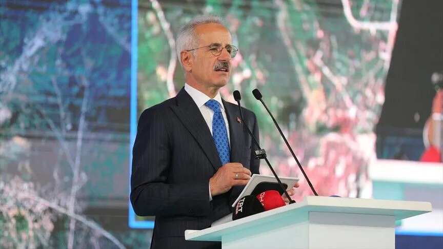 Bakan Uraloğlu açıkladı: Hızlı trenle Ankara-Samsun arası 2,5 saat olacak
