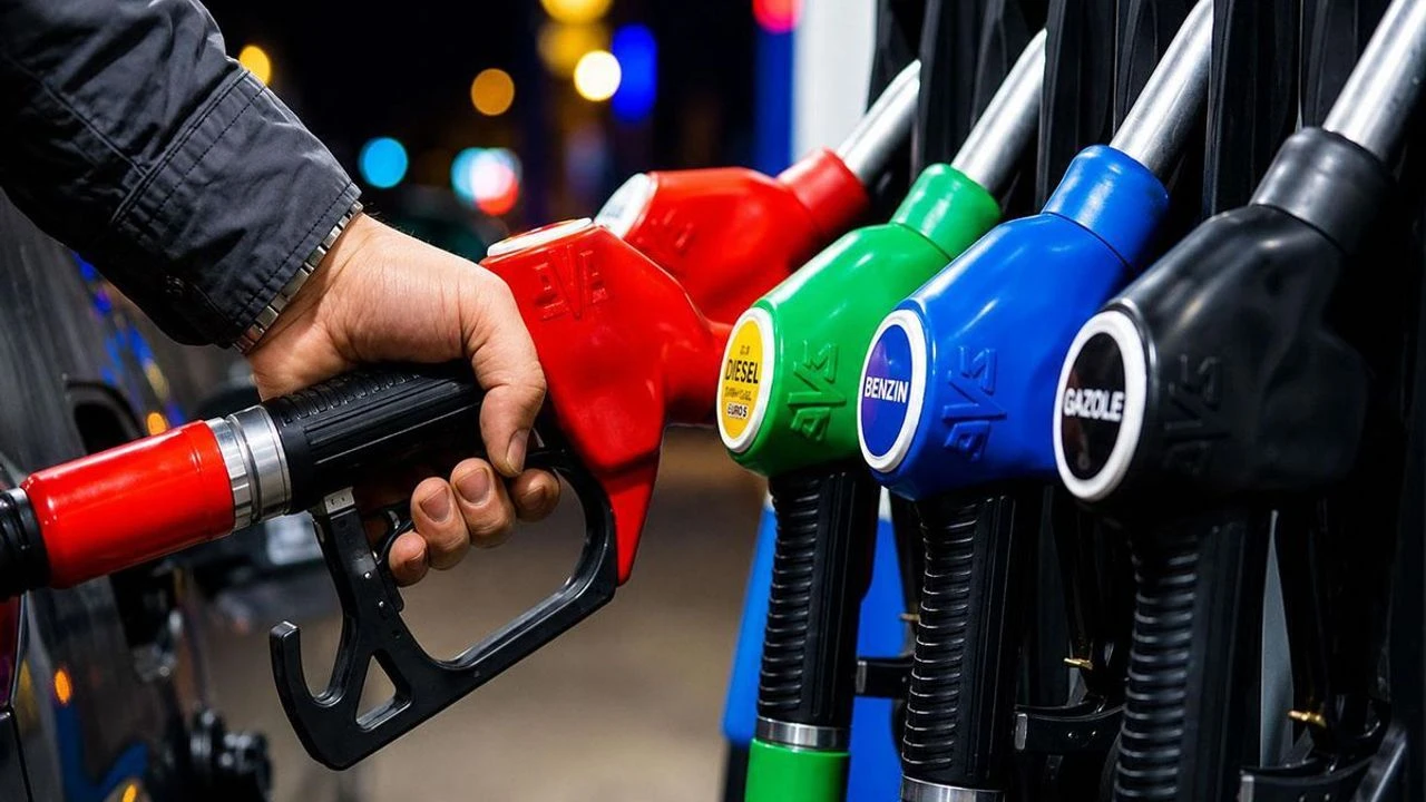 Benzinde 80 TL eşiği aşıldı! Motorine zam yolda