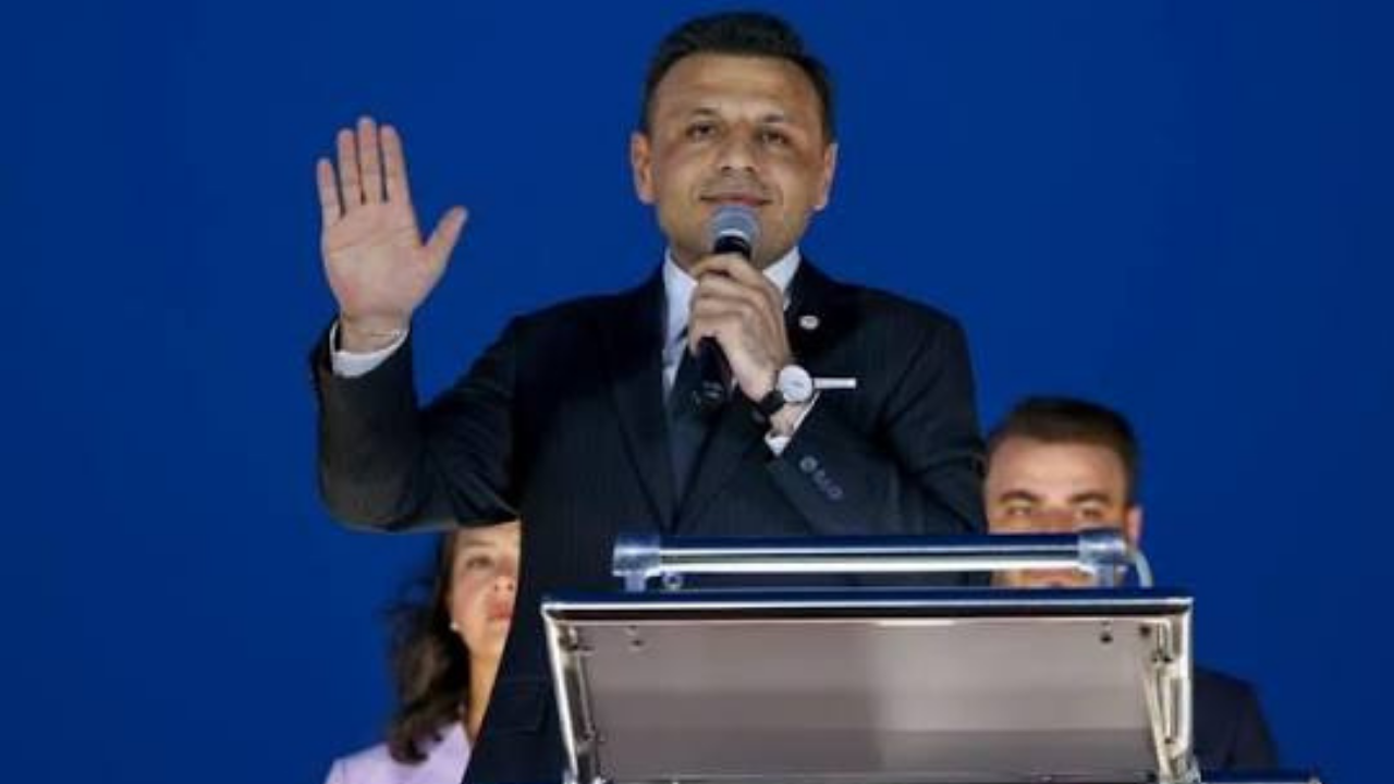 Özgür Çelik’in yargılandığı davada polis şikâyetini çekti: “O hengamede mümkün değil”