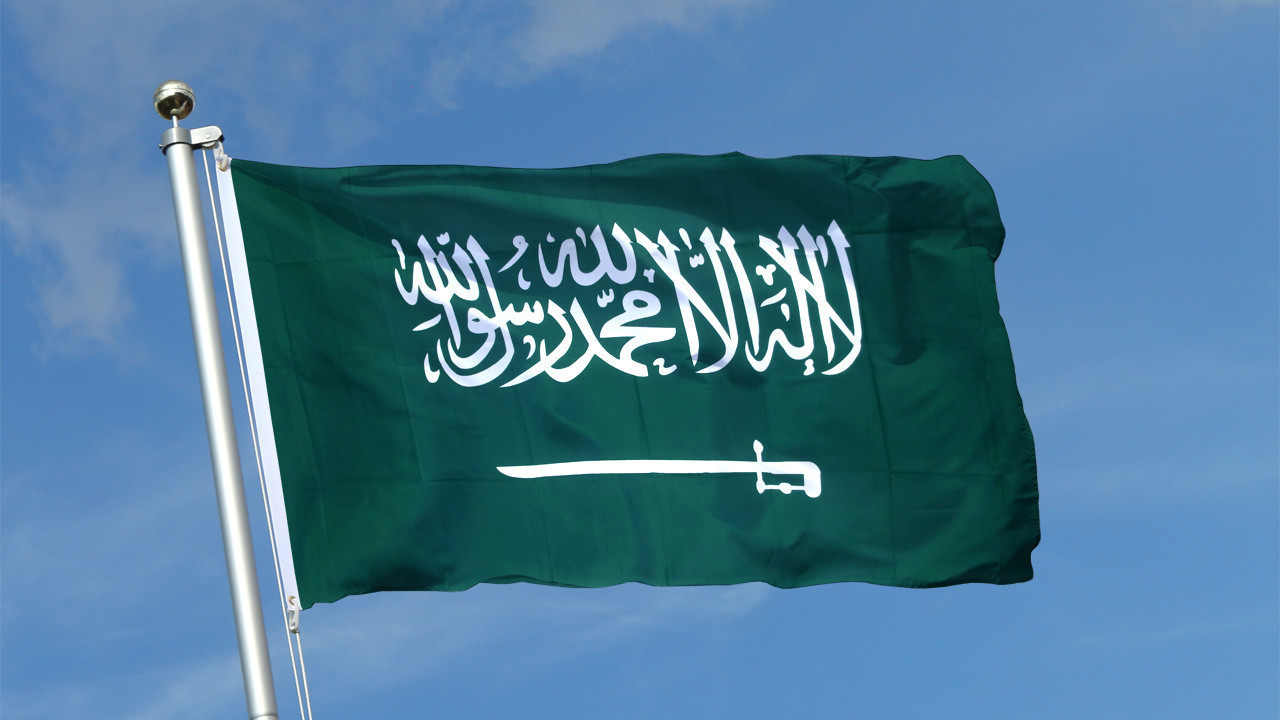 Suudi Arabistan'da alarm! Çok sayıda kentte “Güvenli yerlere geçin” uyarısı