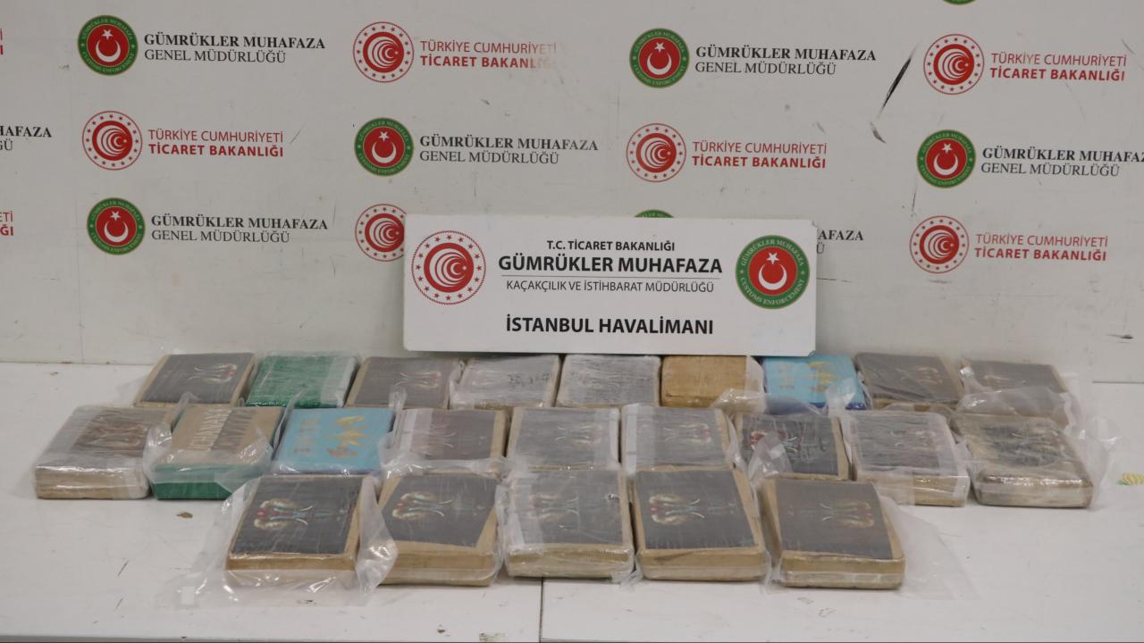 İstanbul Havalimanı’nda uyuşturucu operasyonu