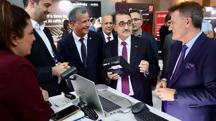 TBMM’den yapay zeka mesajı: Türkiye direksiyonda olacak