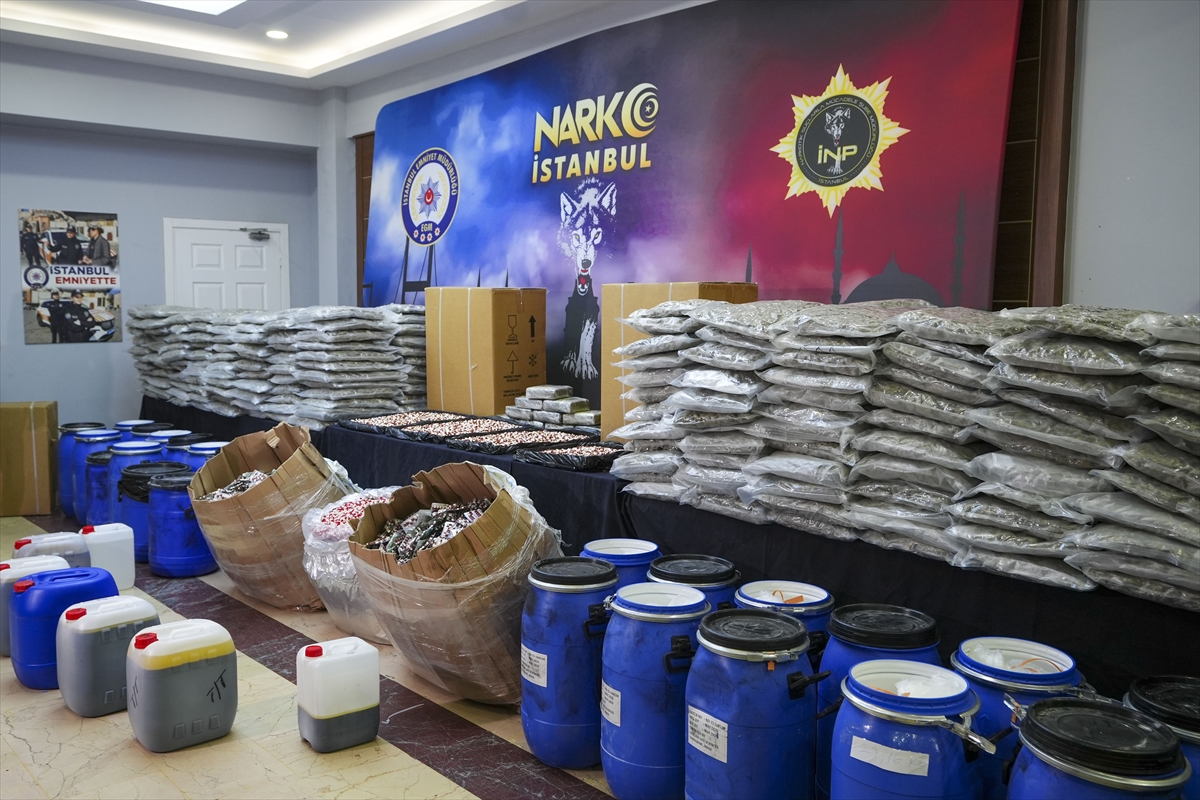 İstanbul'da son 1 ayda 1,4 ton uyuşturucu ele geçirildi