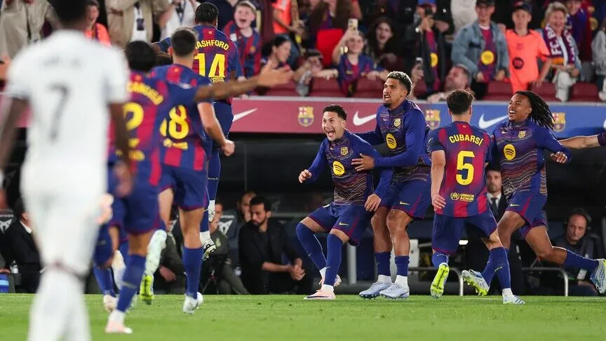 Avrupa'da çılgın gece! United yıkıldı, Barça 7 gol attı