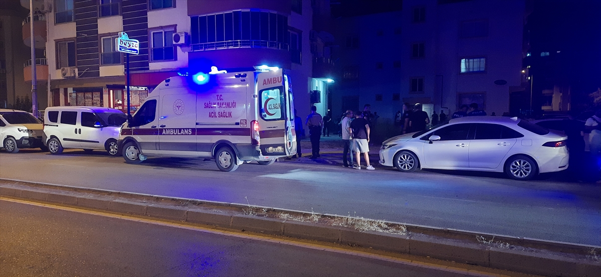 Adana'da korkunç olay! Eski eşini öldürüp oğlunu vurdu