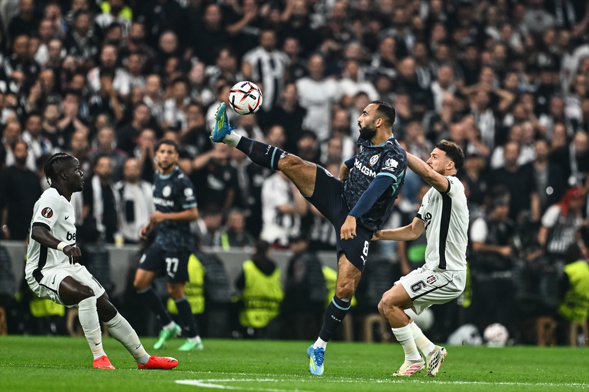 Tüpraş'ta Avrupa gecesi nefes kesti! İlk yarıda karşılıklı goller