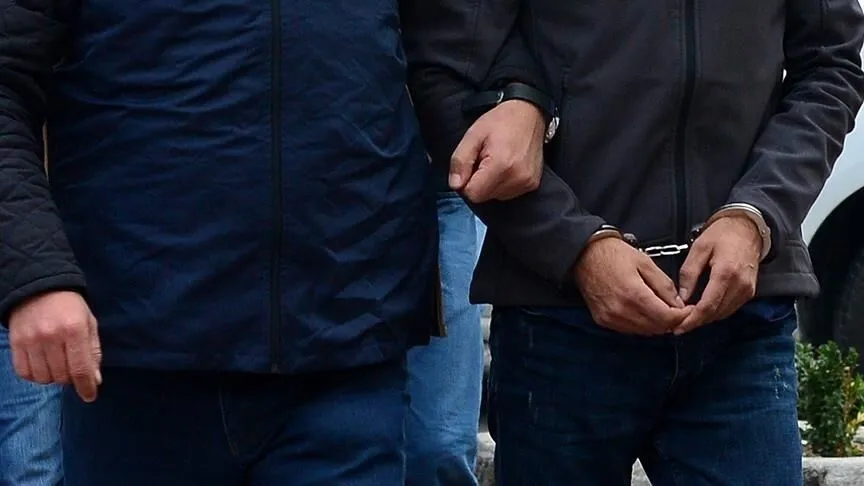 Hesap hareketleri dudak uçuklattı: 8 ilde operasyon