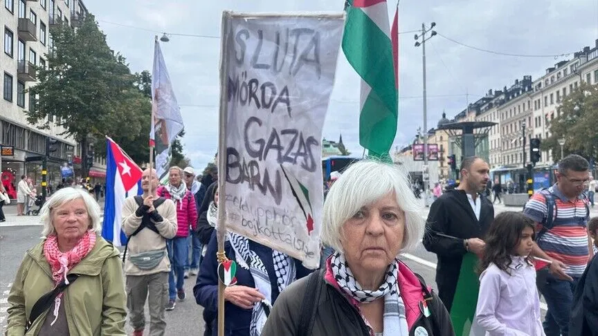 İsveç'te İsrail protestosu: Yüzlerce kişi Gazze ve Lübnan için sokağa çıktı