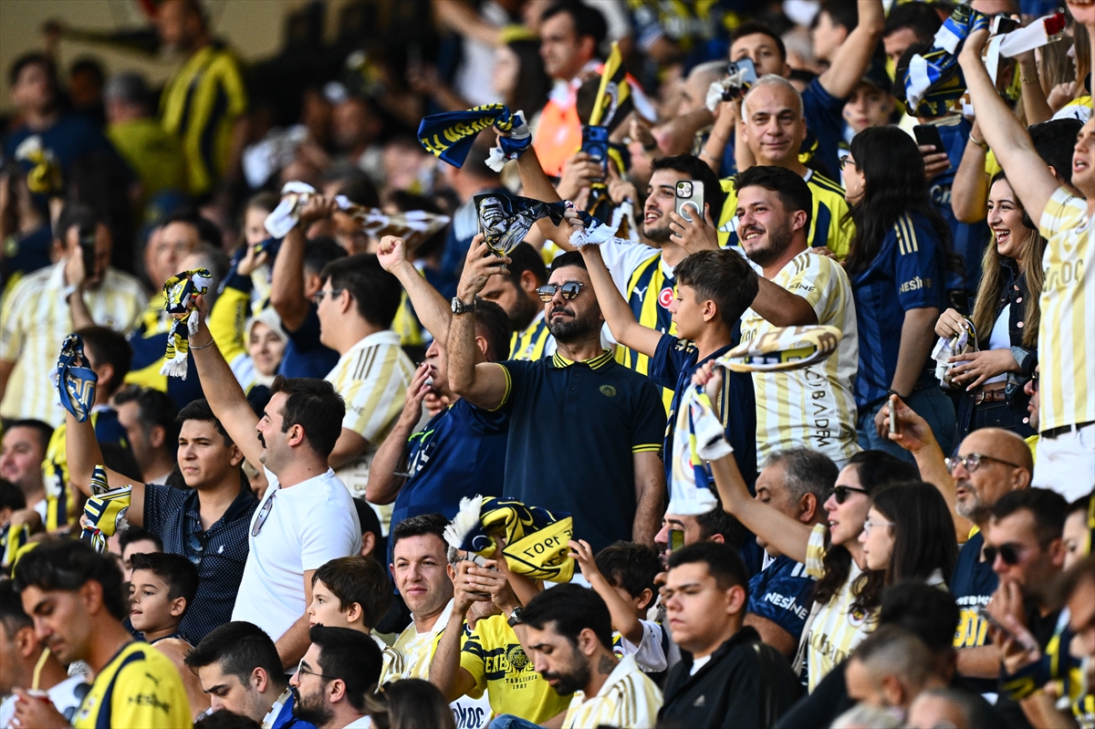 Fenerbahçe 4-0 önde