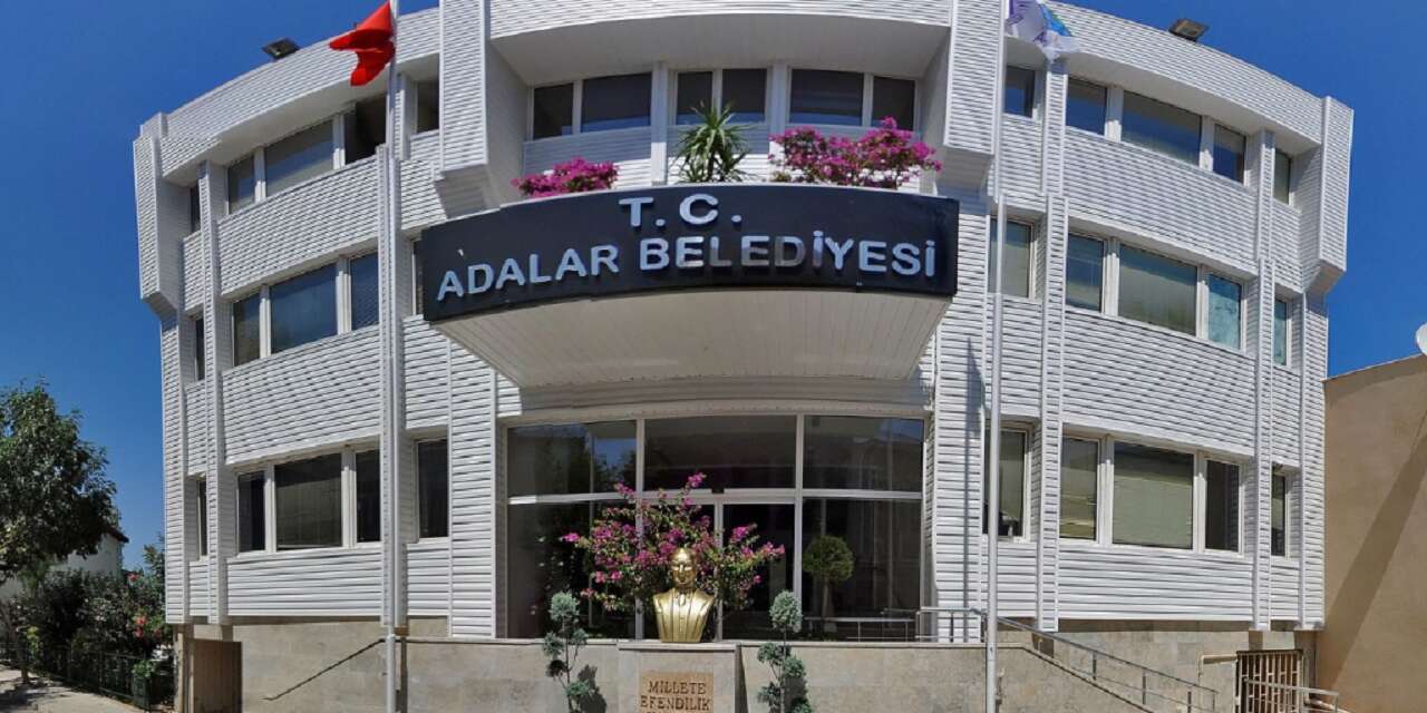 Adalar Belediye Meclisinde yeter sayı sağlanamadı! Seçim ertelendi