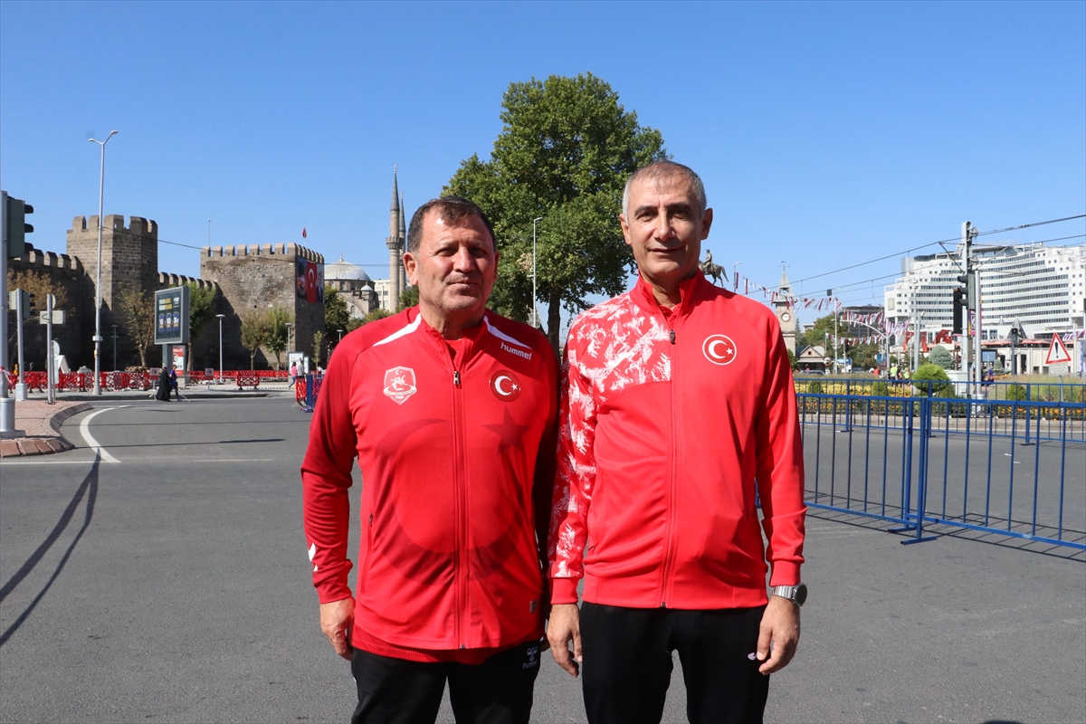 Türk atletizminde dikkat çeken yükseliş: Büyük organizasyonlarda kota fazlası